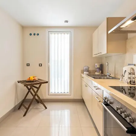Cozy In With Kitchenette Appartement
